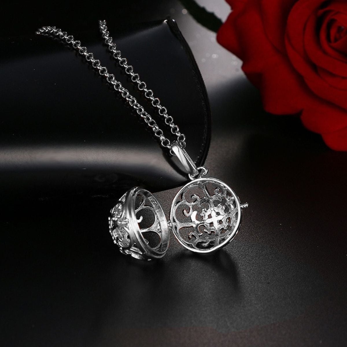 Colorful Aromatherapy Oil Perfume Diffuser Hollow Cage Pendant Chain