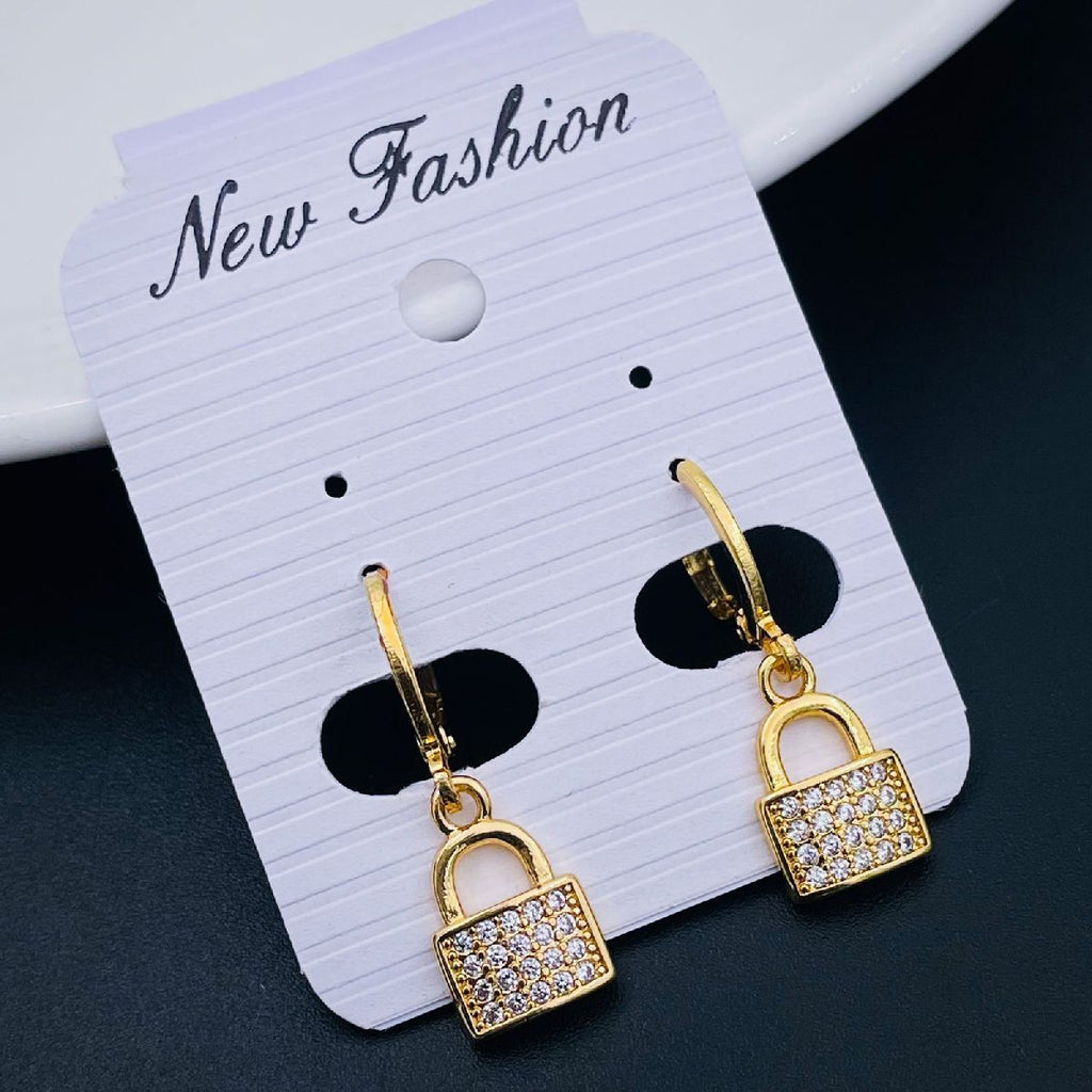 Lock 18K Gold Cubic Zirconia Brass Hoop Earring Pair For Women Bulk
