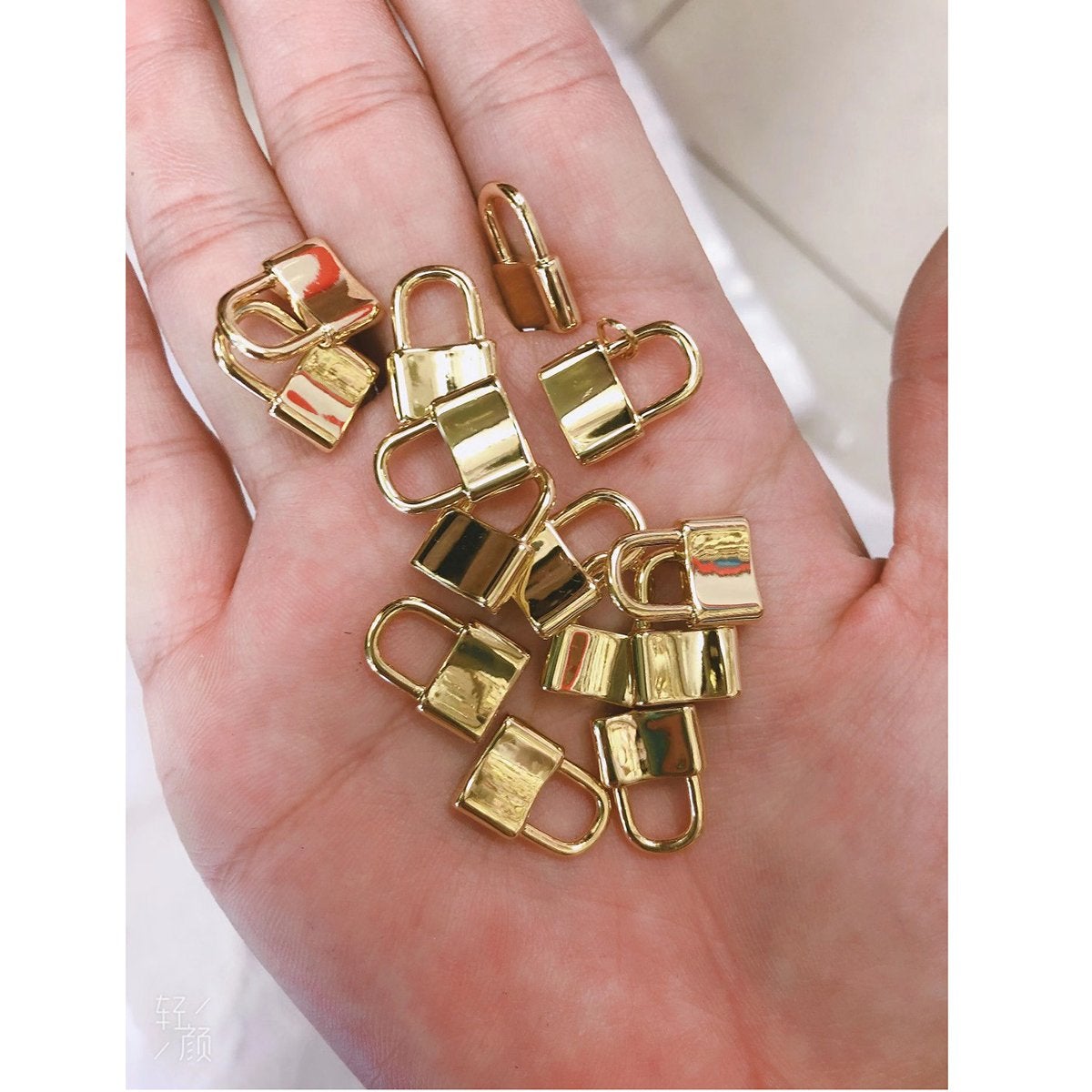 Padlock Lock Charm 18K Gold Plated Pendant Necklace For Women Bulk