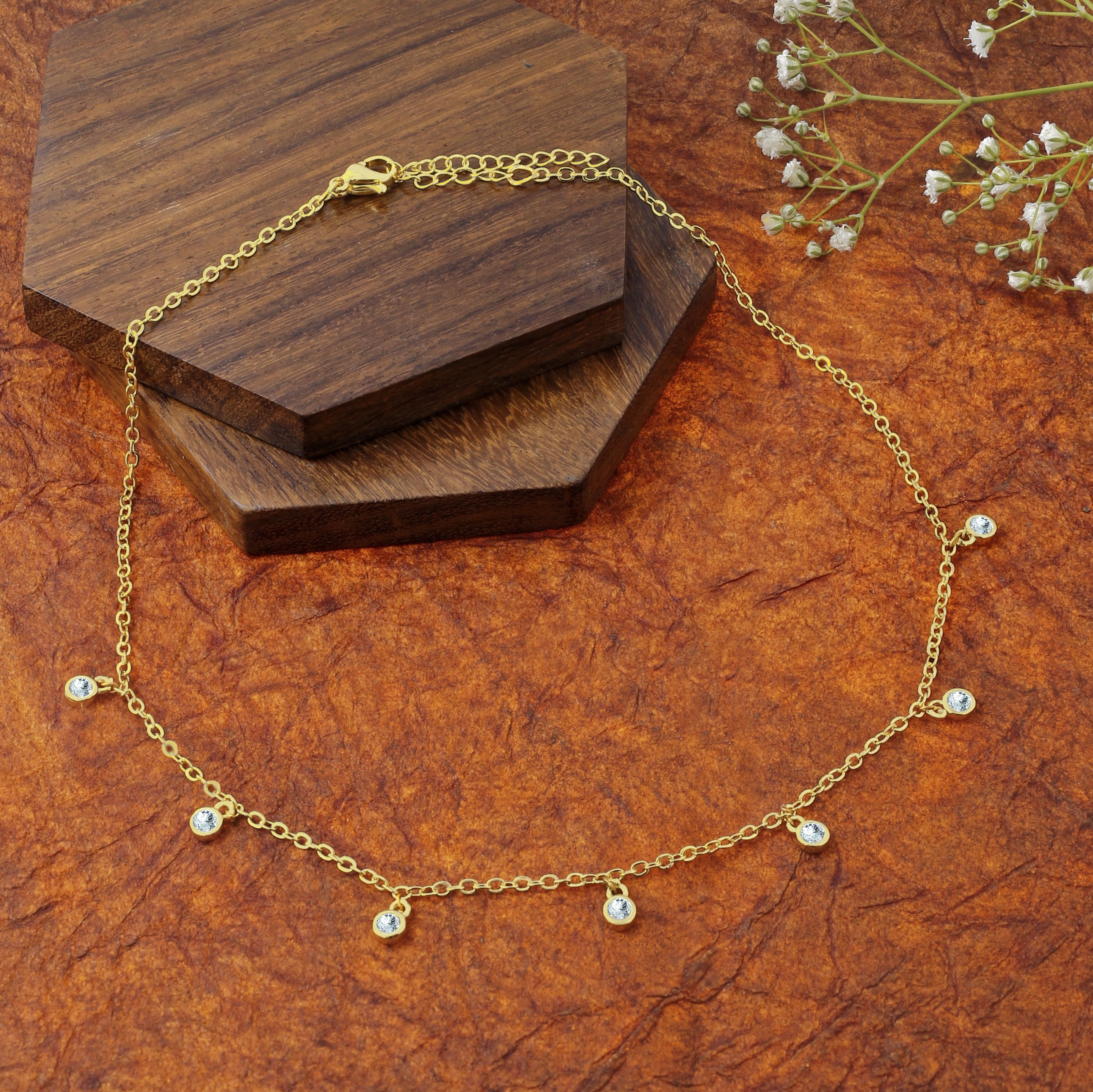 Round American Diamond Charm Gold Necklace Chain For Women Bulk