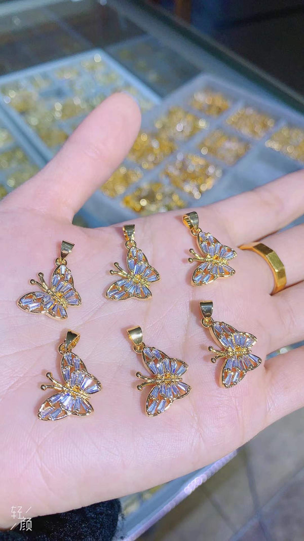 Butterfly 18K Gold Plated Crystal Pendant Necklace For Women Bulk Main image