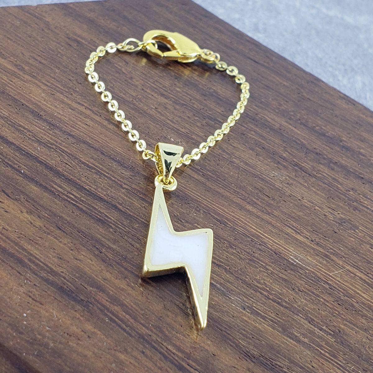 Lightning White Gold Slim Link Chain Watch Charm For Women Bulk Main image