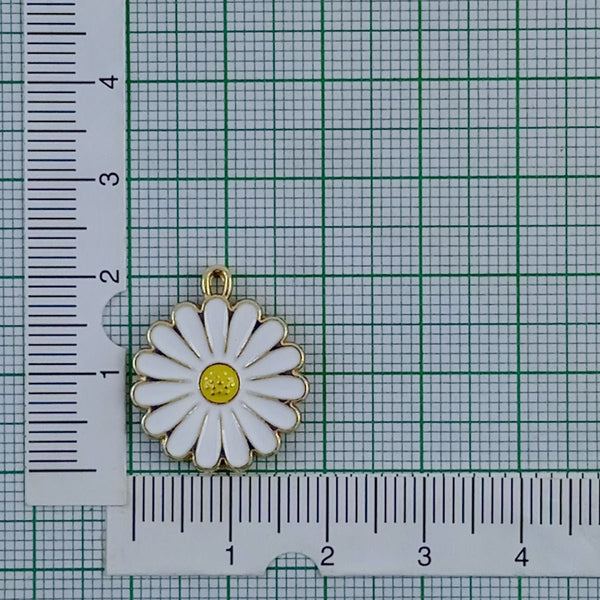 Daisy Flower Brass White Gold Enamel Pendant Chain Necklace Women Secondary image
