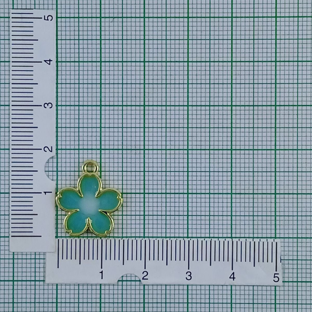 Flower Brass Green Gold Pendant Chain Necklace For Women Bulk
