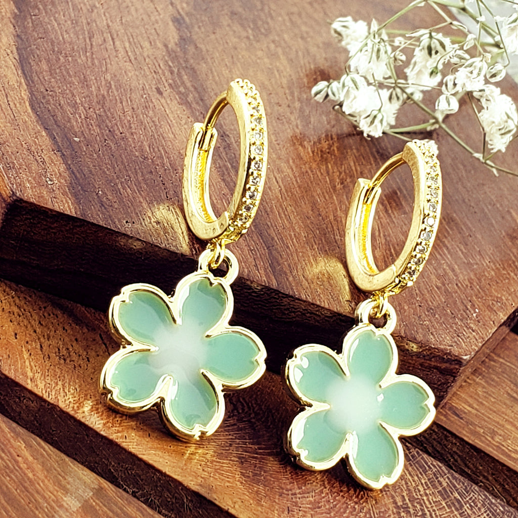 Flower Green Gold Drop Earring Pair For Women Bulk