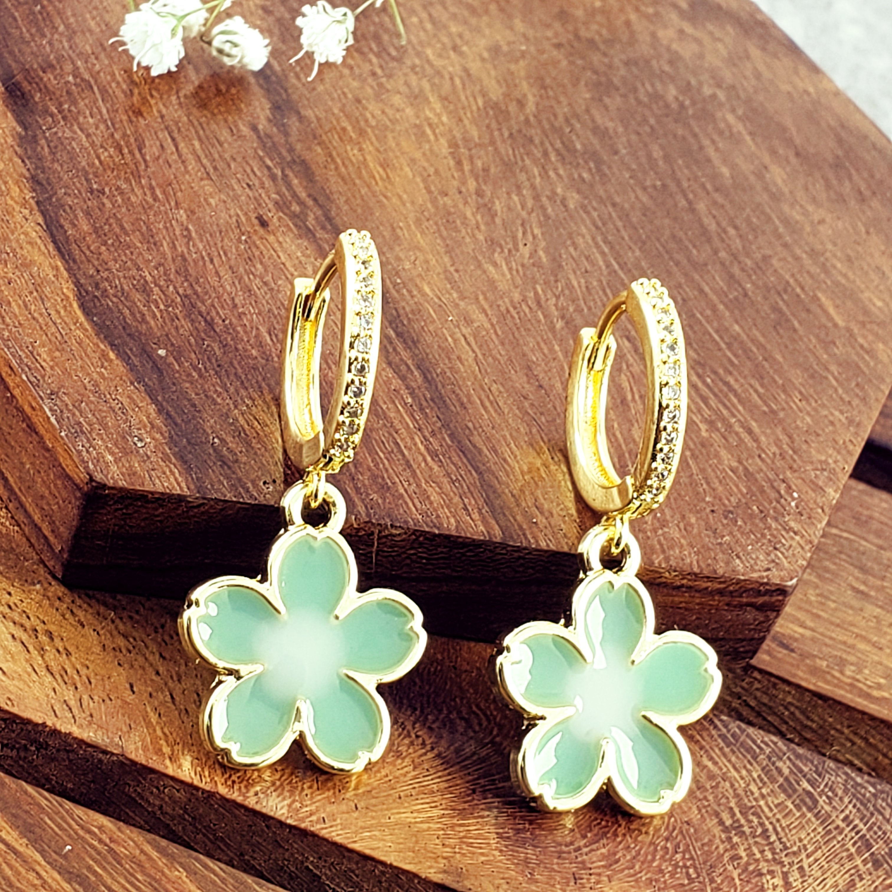 Flower Green Gold Drop Earring Pair For Women Bulk