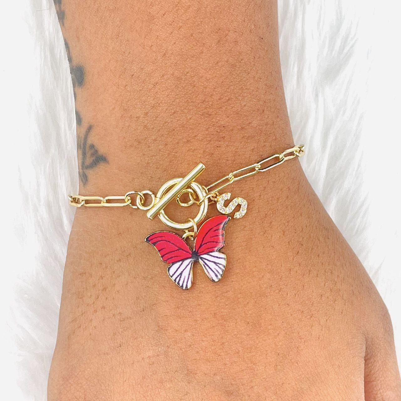 Copper American Diamonds White Red Gold Alphabet Initial Customized Letter Butterfly Charms Chain Link Bracelet For Women Girls Secondary image