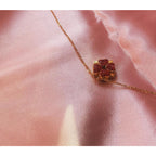 Clover Stainless Steel Cubic Zirconia Magnet Openable Necklace Pendant Chain Women Black Red