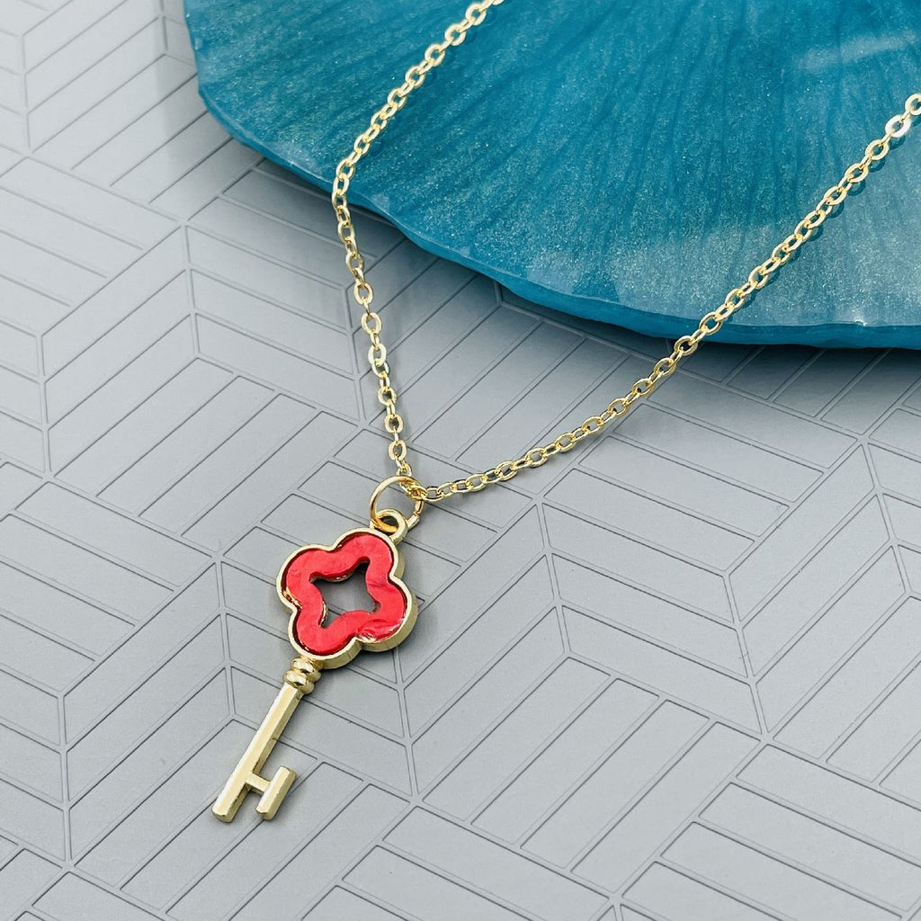 Brass With Enamel Red Gold Key Pendant For Women Girls Bulk