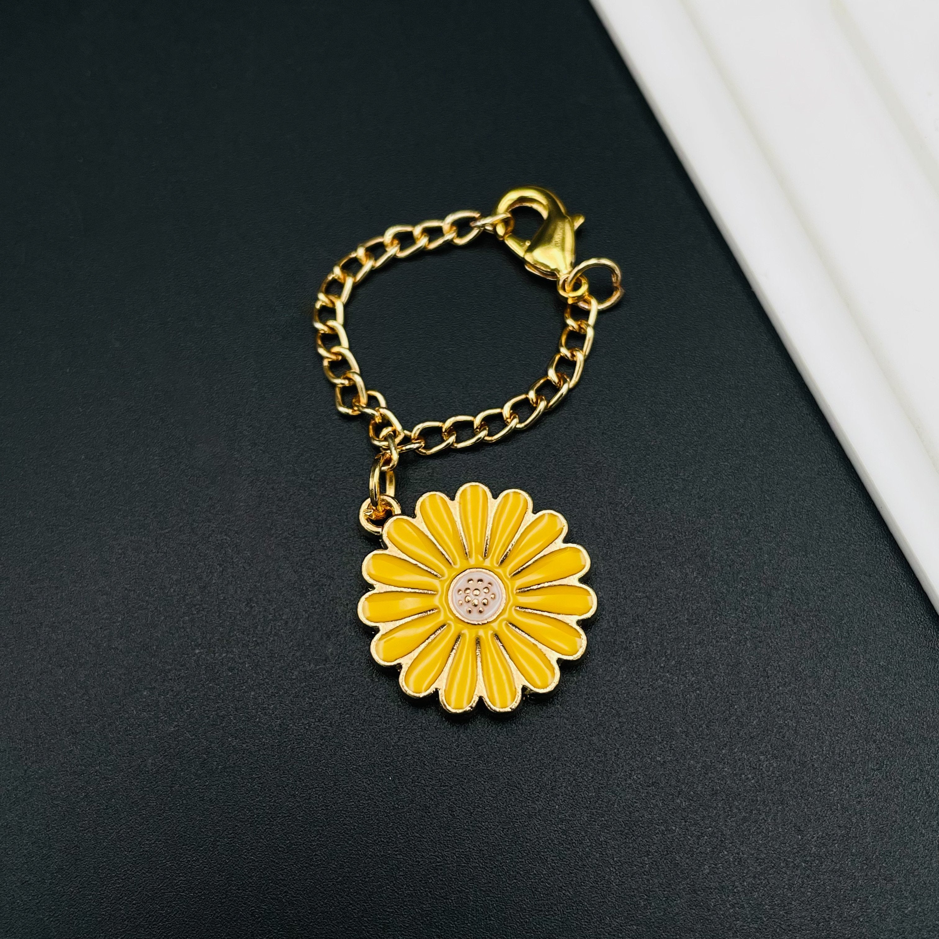 Daisy Flower Brass Gold Enamel Link Chain Watch Charm Chain Women Bulk