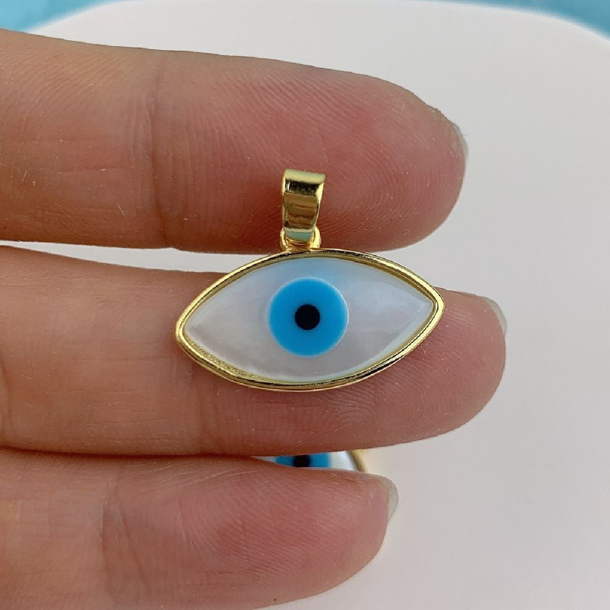 Mother Of Pearl Evil Eye Pendant With Chain Bulk