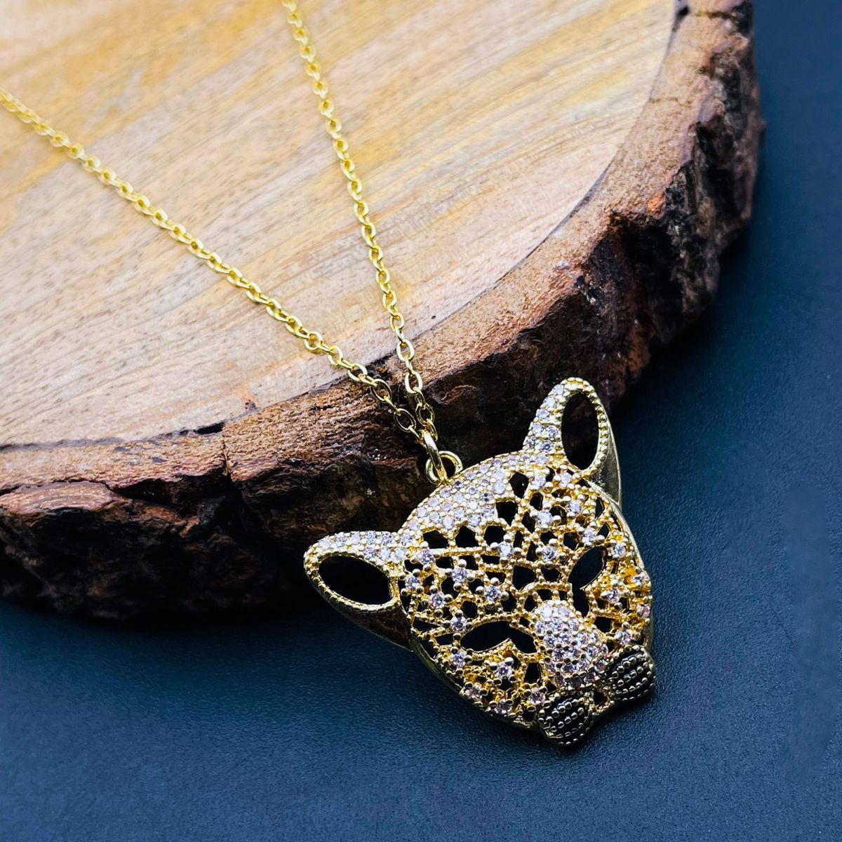 Copper Cubic Zirconia Gold Tiger Head Pendant Chain For Women Bulk Secondary image