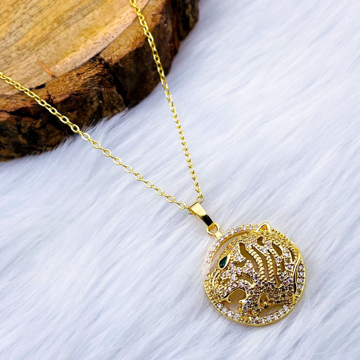 Roaring Tiger Medallion Cubic Zirconia 18K Gold Pendant Chain Bulk Main image