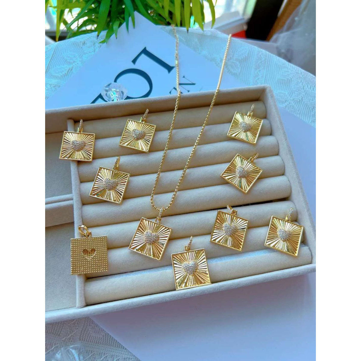 Heart Square Gold Cubic Zirconia Copper Pendant Chain For Women Bulk Main image