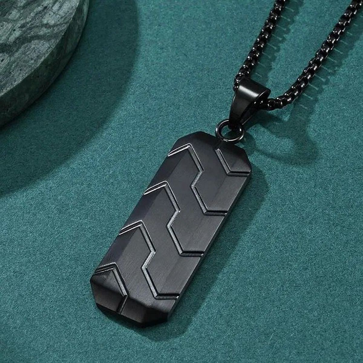 Zig Zag 18K Matte Gold 316L Stainless Steel Dog Tag Customized Personalised Laser Engraved Pendant Chain for Men