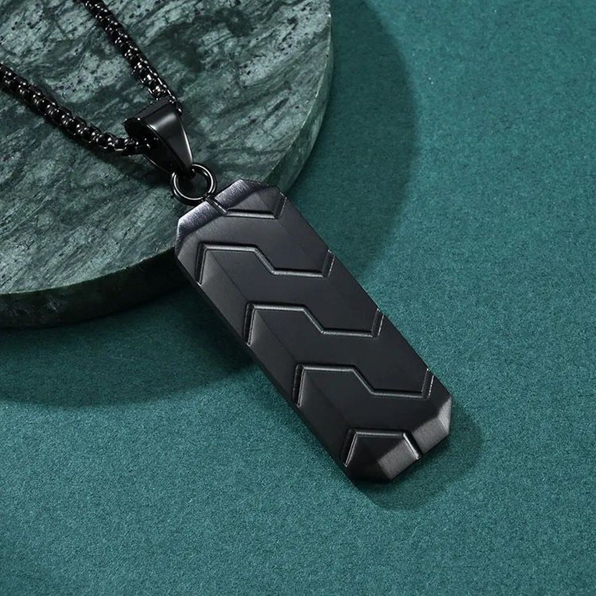 Zig Zag 18K Matte Gold 316L Stainless Steel Dog Tag Customized Personalised Laser Engraved Pendant Chain for Men