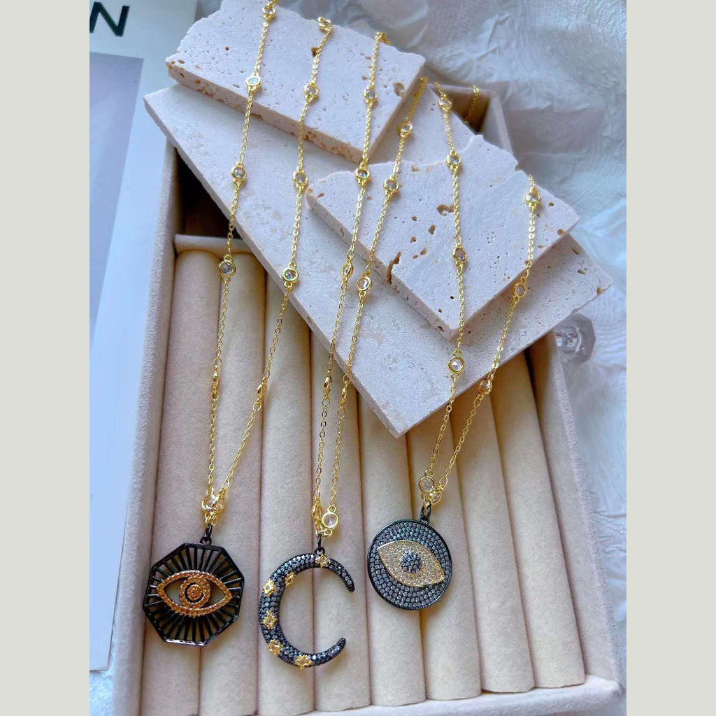 Black Horse Shoe CZ 18K Gold Anti Tarnish Pendant Chain Bulk