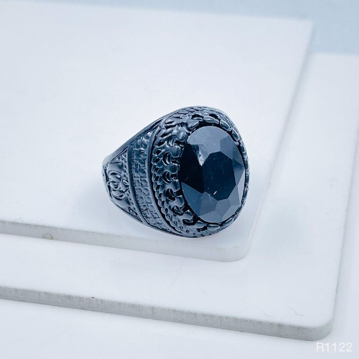 Stylish Daily Party Biker Alloy Crystal Black Round Ring For Men Bulk