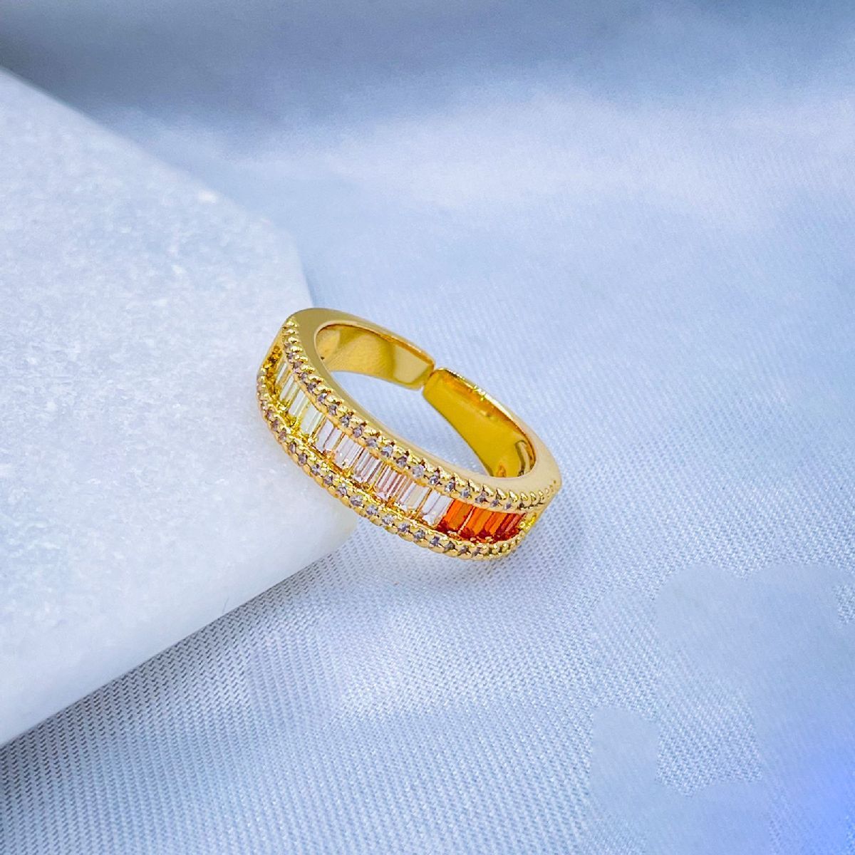 Graduating Shades Of Orange Zircon 18K Gold Copper Free Size Ring Bulk