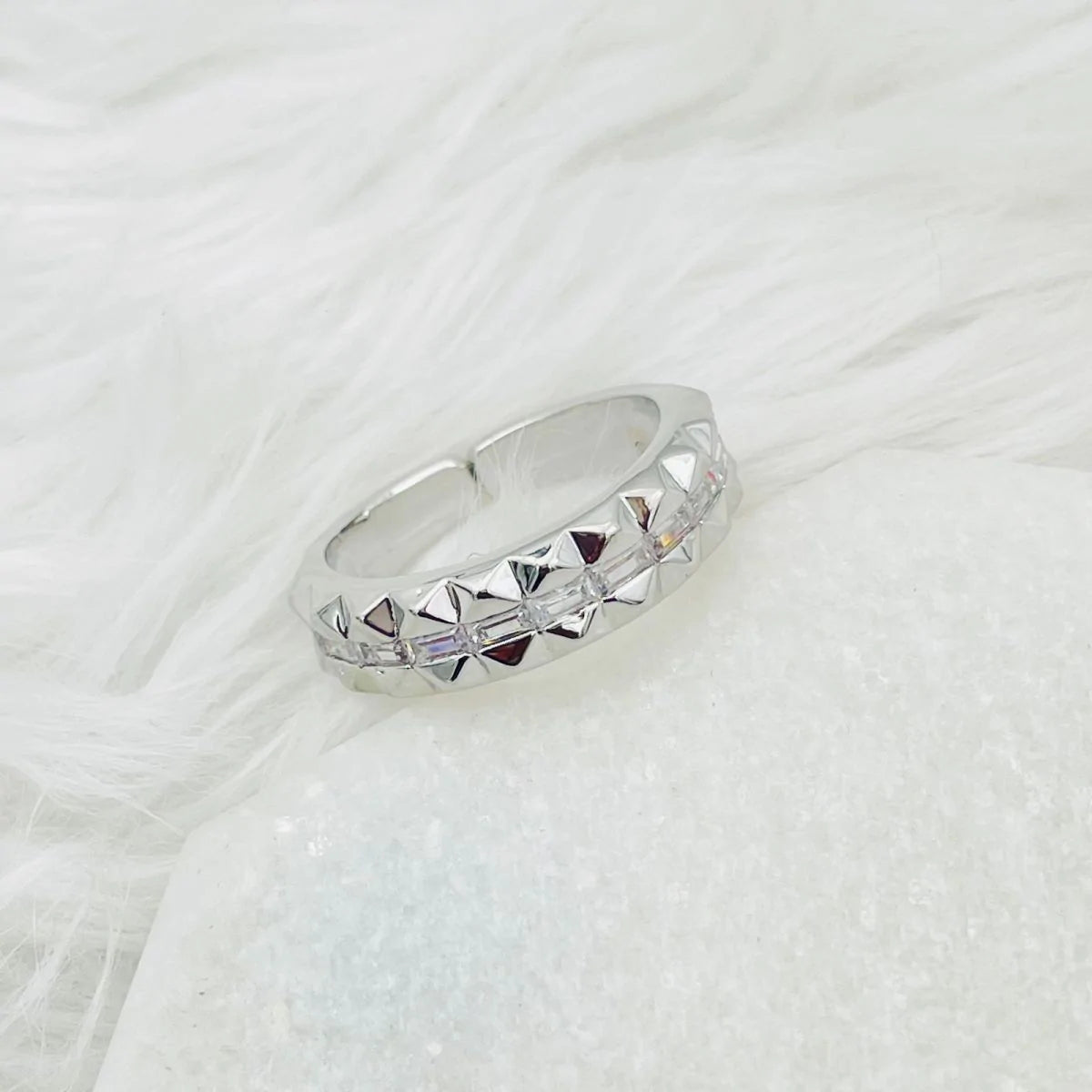Checkered Baguette Copper 18K Gold Free Size Ring For Women Bulk