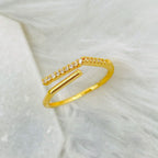 Slim Arrow Geometric Copper 18K Gold Free Size Ring For Women Bulk