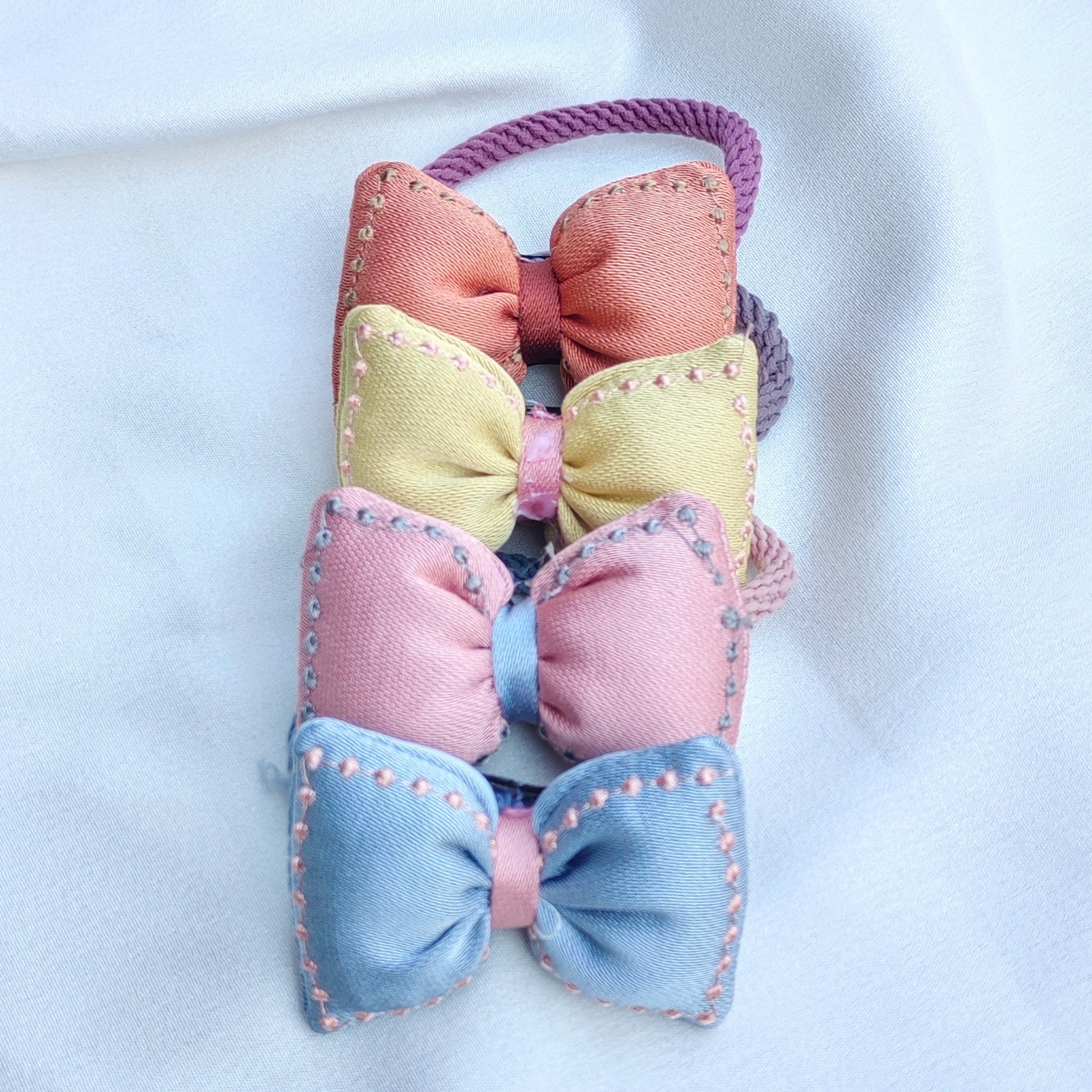Rainbows Multi Fabric Hair Clip Accessories Pack Of 4 Pcs Girl Bulk Secondary image
