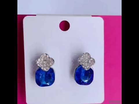 Quatrefoil Aaa Crystal American Diamond Blue Rhodium Stud Earring