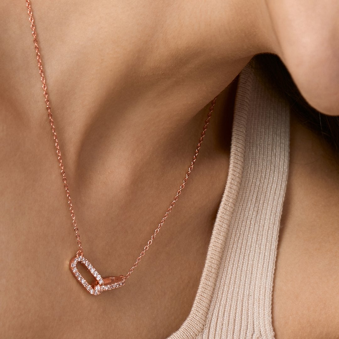 Brass 18K Rose Gold Friends Linked Up Necklace For Women Bulk