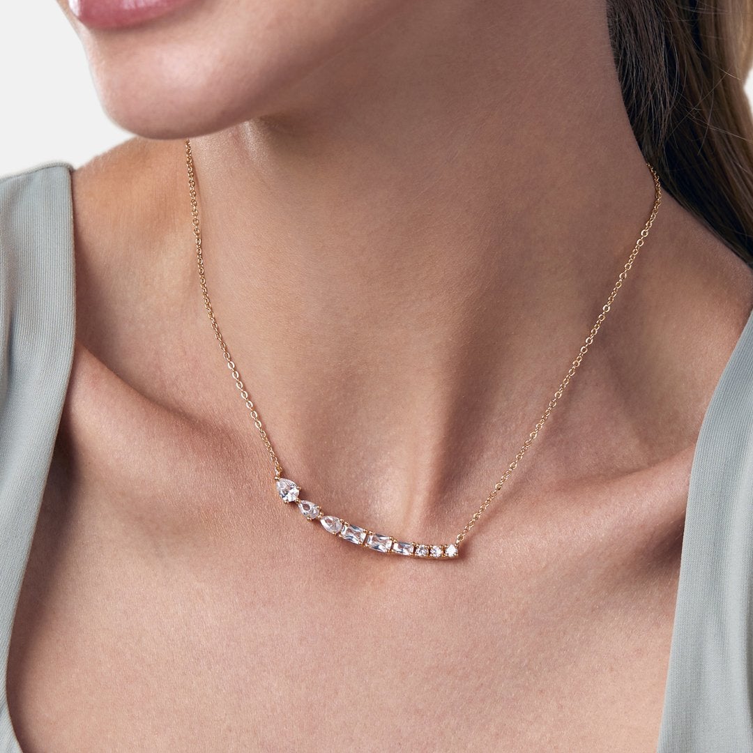 Brass 18K Rose Gold Fluid Crystal Necklace For Women Bulk